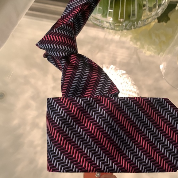 SILK TIE - Picture 8 of 8